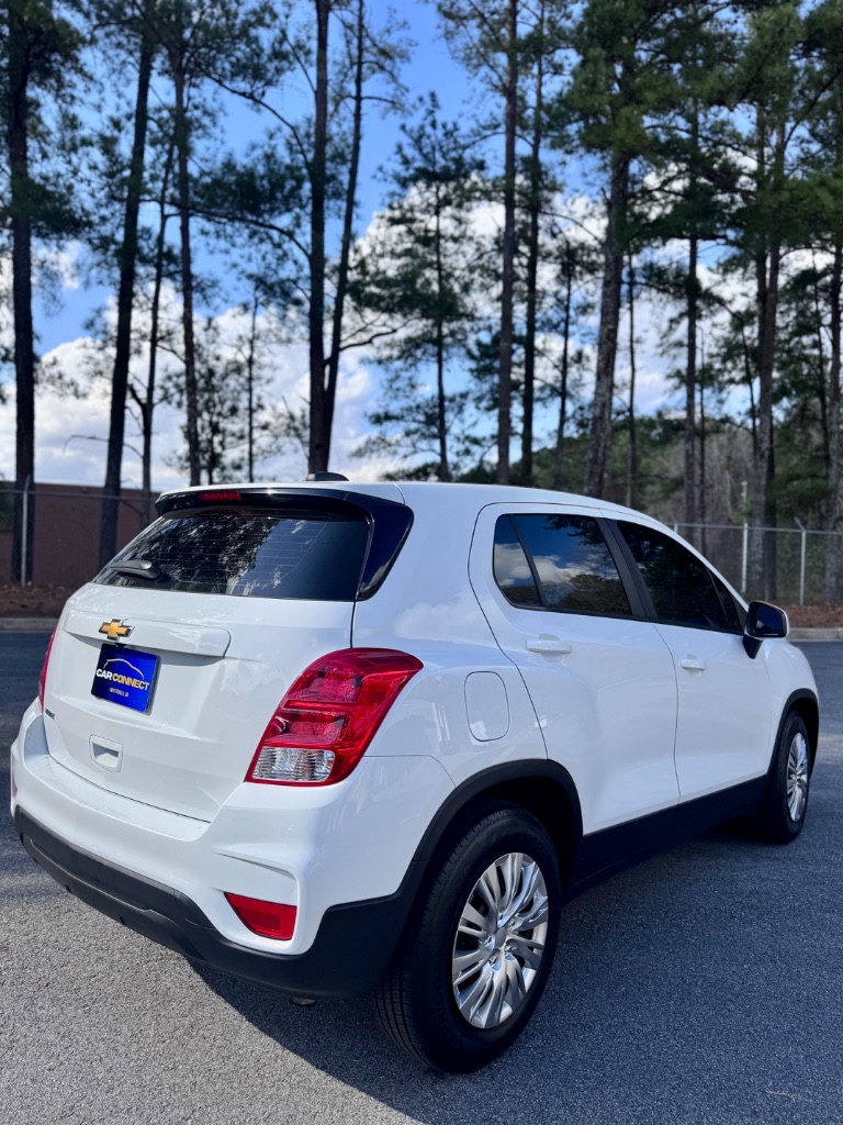 2018 Chevrolet Trax LS photo
