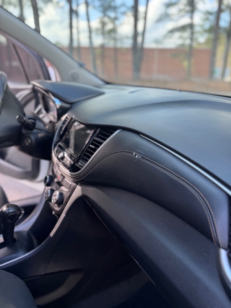 2018 Chevrolet Trax LS photo
