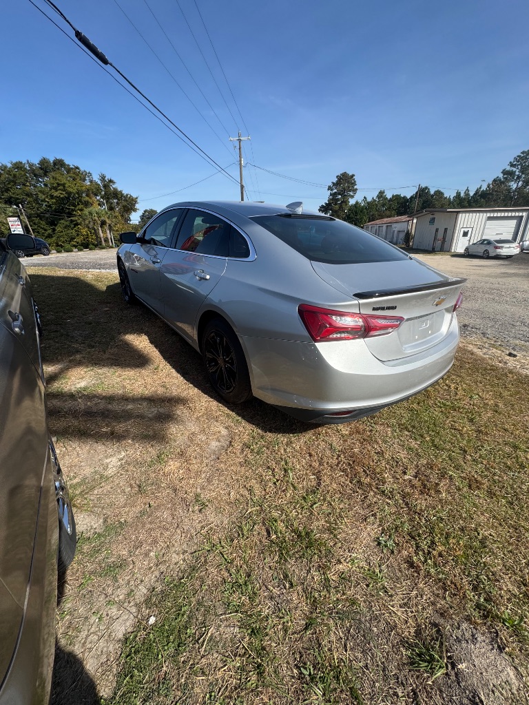 2020 Chevrolet Malibu - $12,000