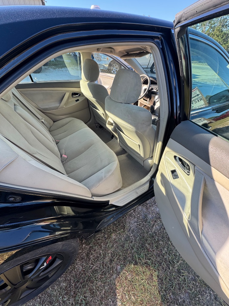 2009 Toyota Camry - $5,500