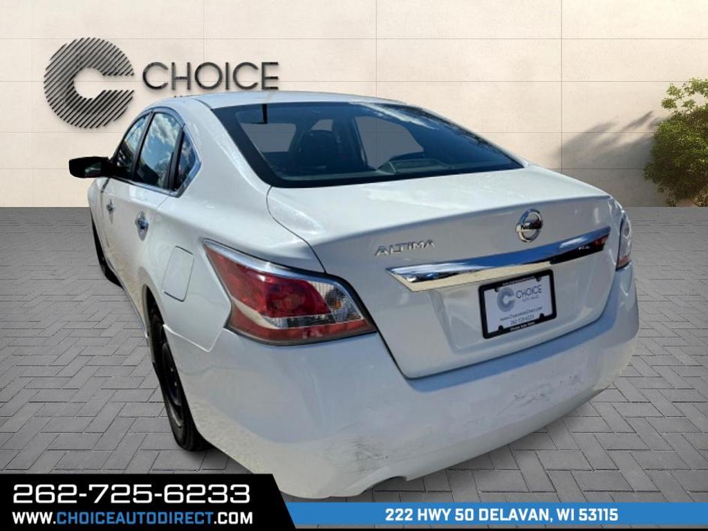 2015 Nissan Altima photo