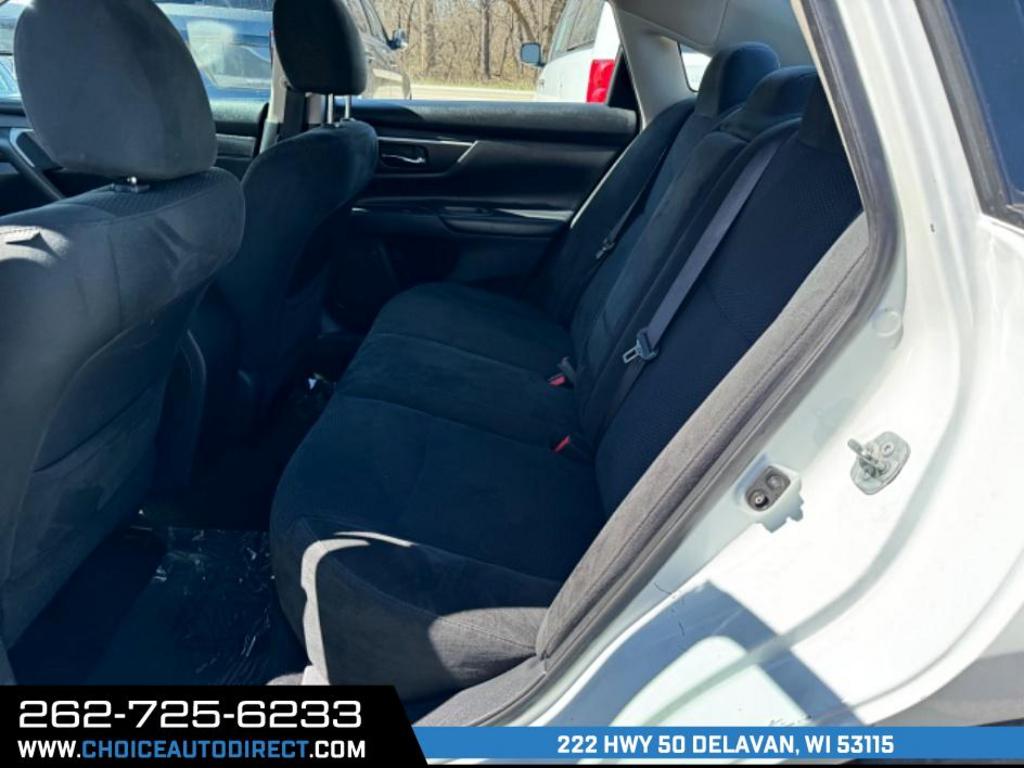 2015 Nissan Altima photo
