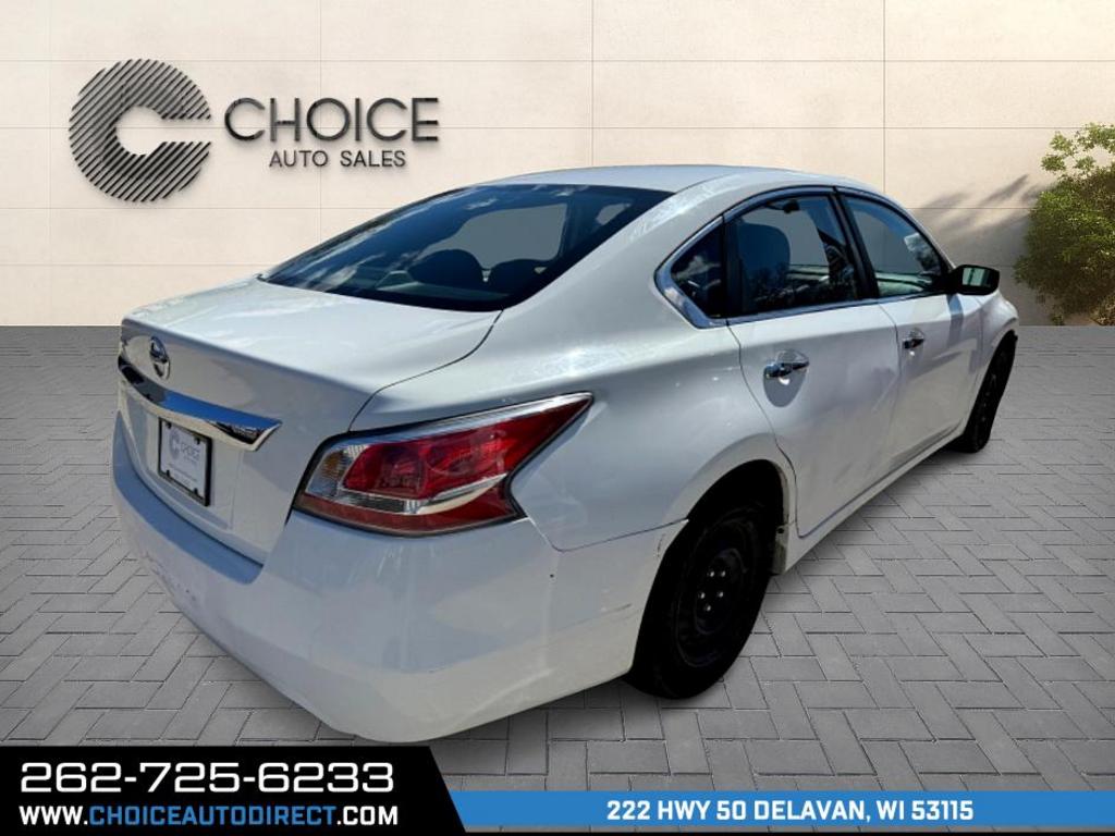 2015 Nissan Altima photo