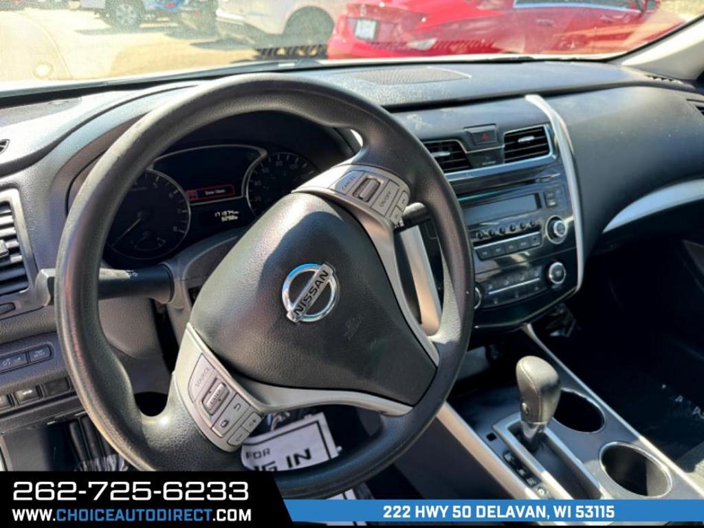 2015 Nissan Altima photo