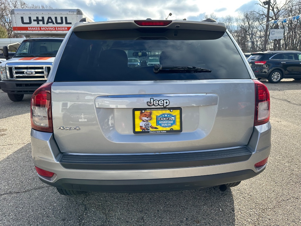 2016 Jeep Compass Sport photo