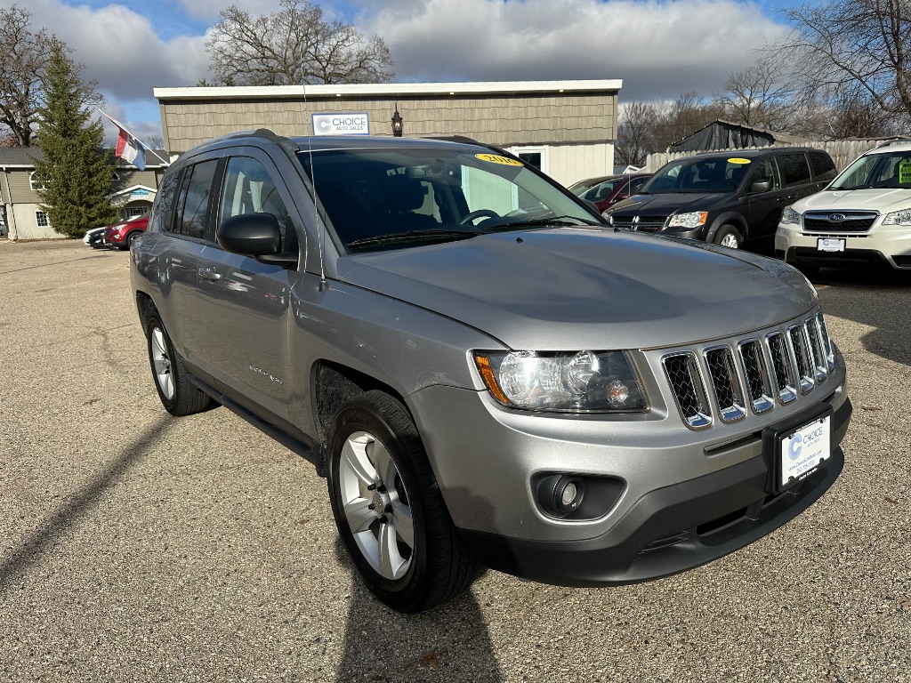 2016 Jeep Compass Sport photo