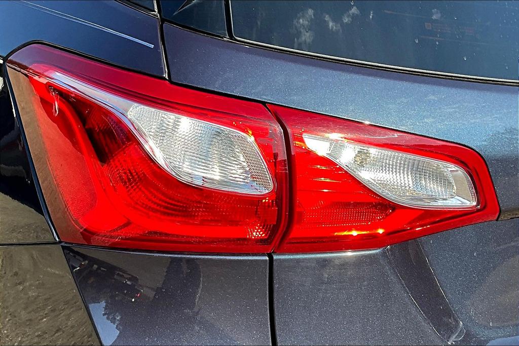 2018 Chevrolet Equinox LT photo