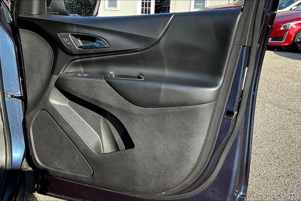 2018 Chevrolet Equinox LT photo