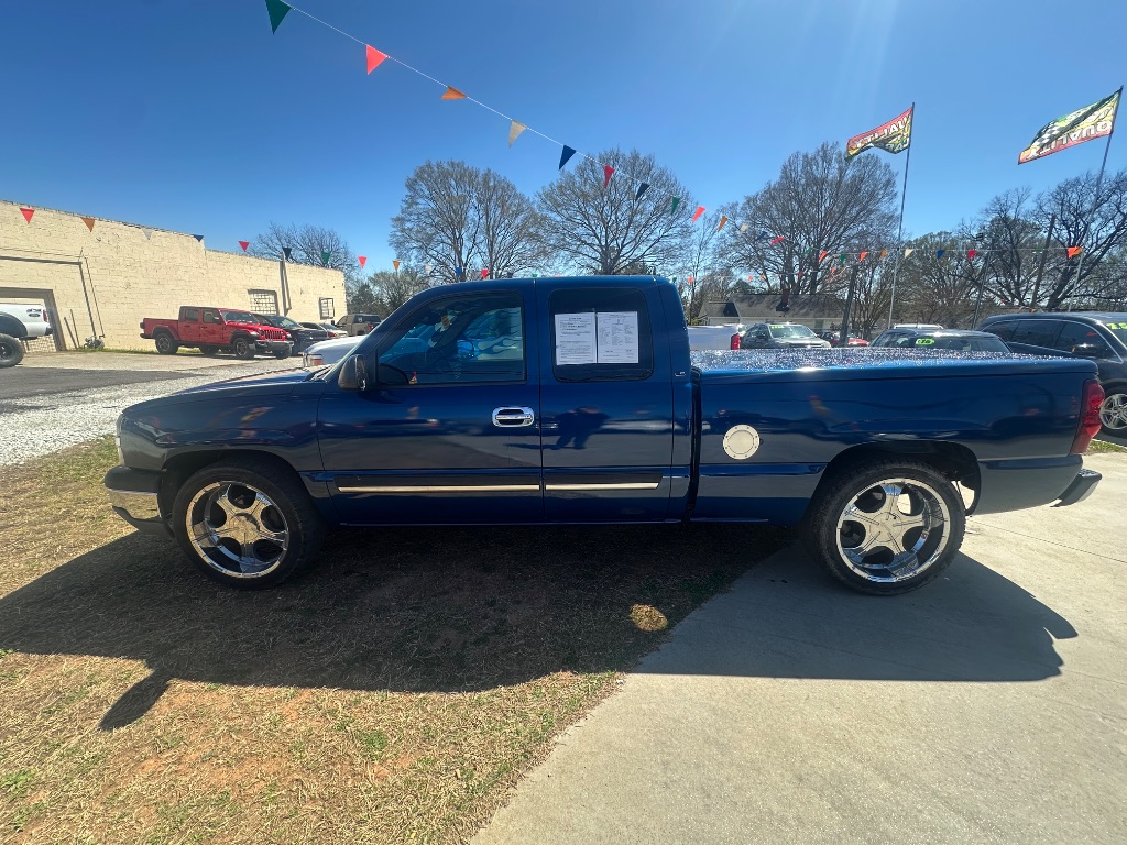 2003 Chevrolet Silverado 1500 photo