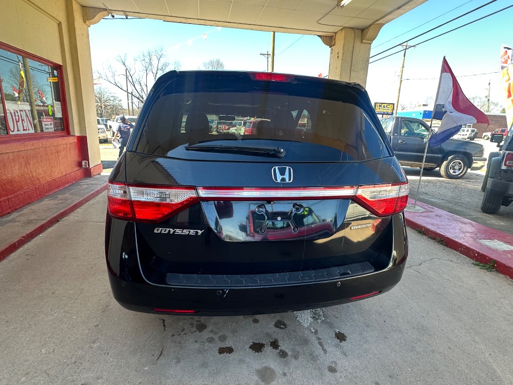 2012 Honda Odyssey Touring photo