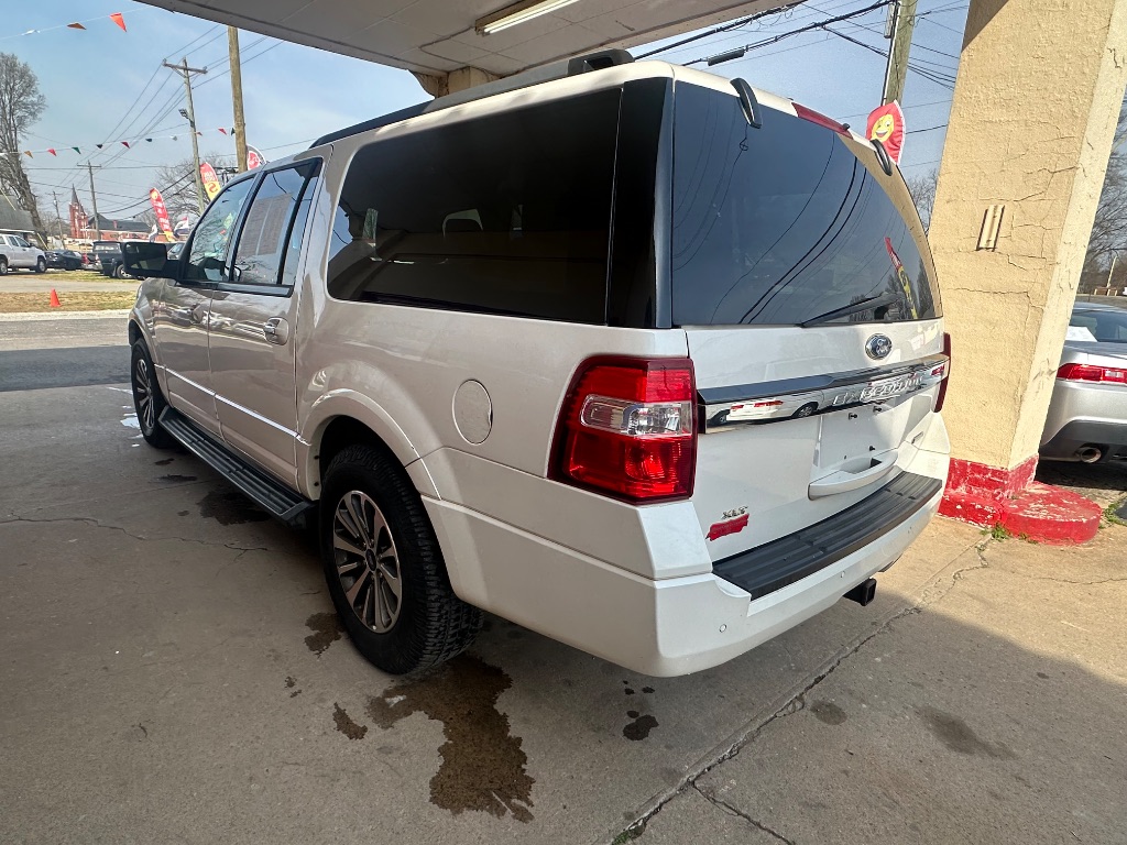 2015 Ford Expedition EL XLT photo