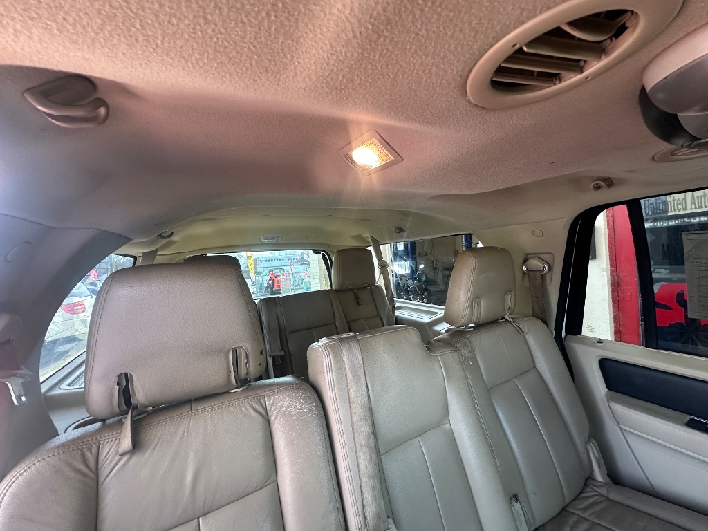 2015 Ford Expedition EL XLT photo