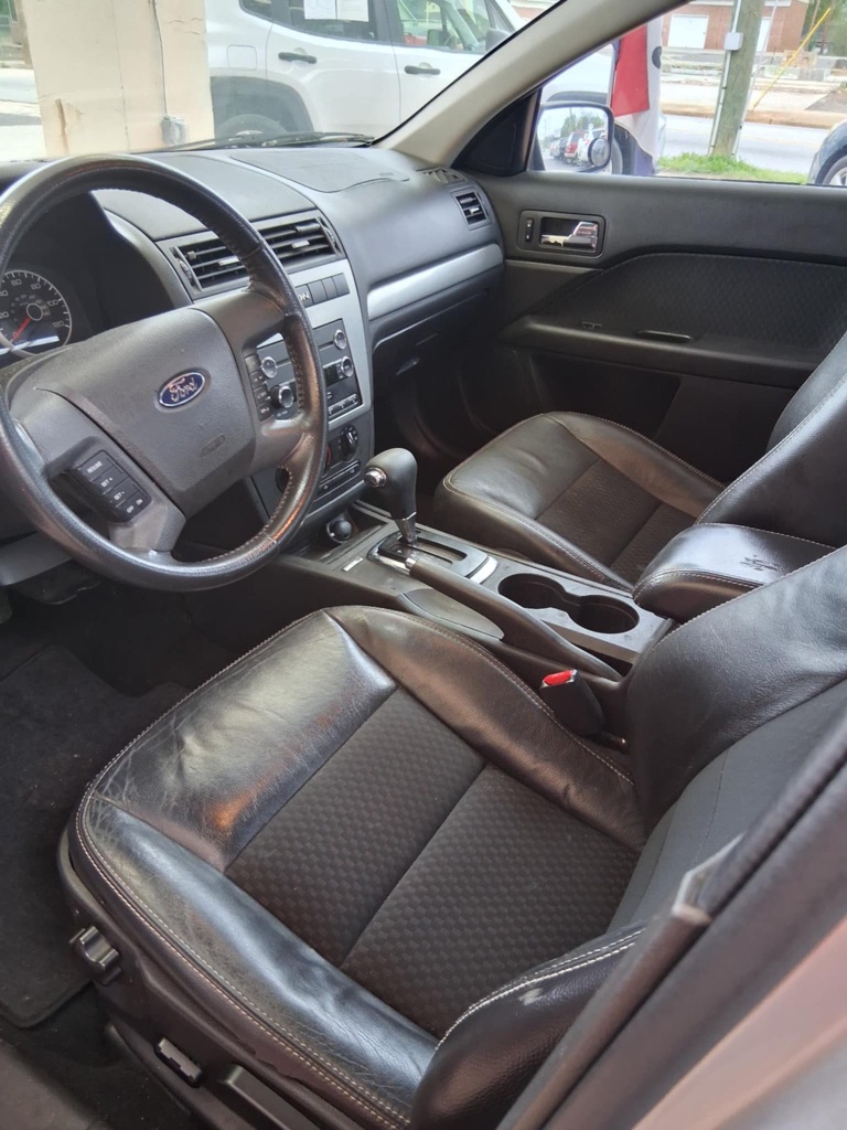 2009 Ford Fusion SE photo