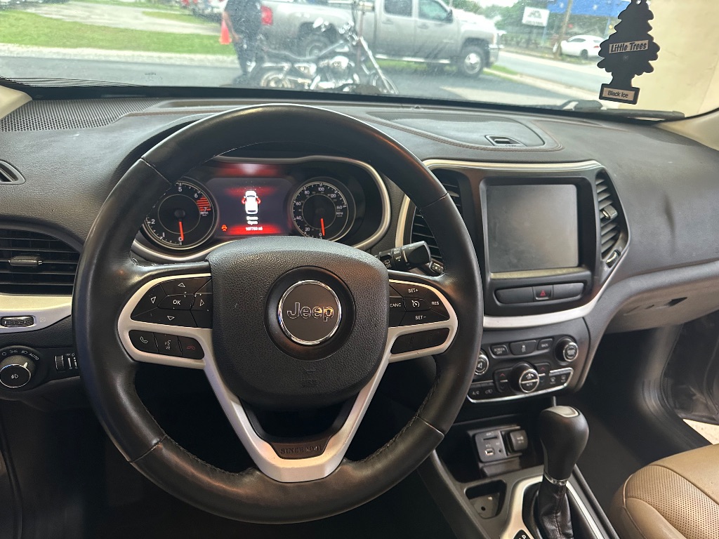 2017 Jeep Cherokee Limited photo