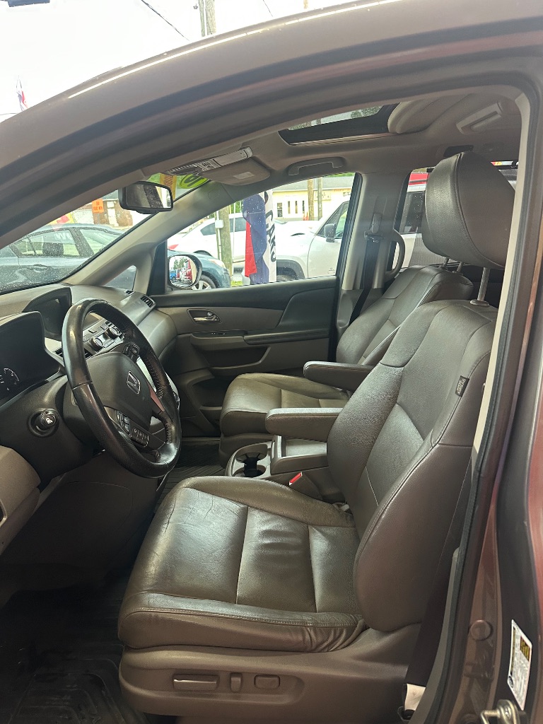 2016 Honda Odyssey EX-L photo