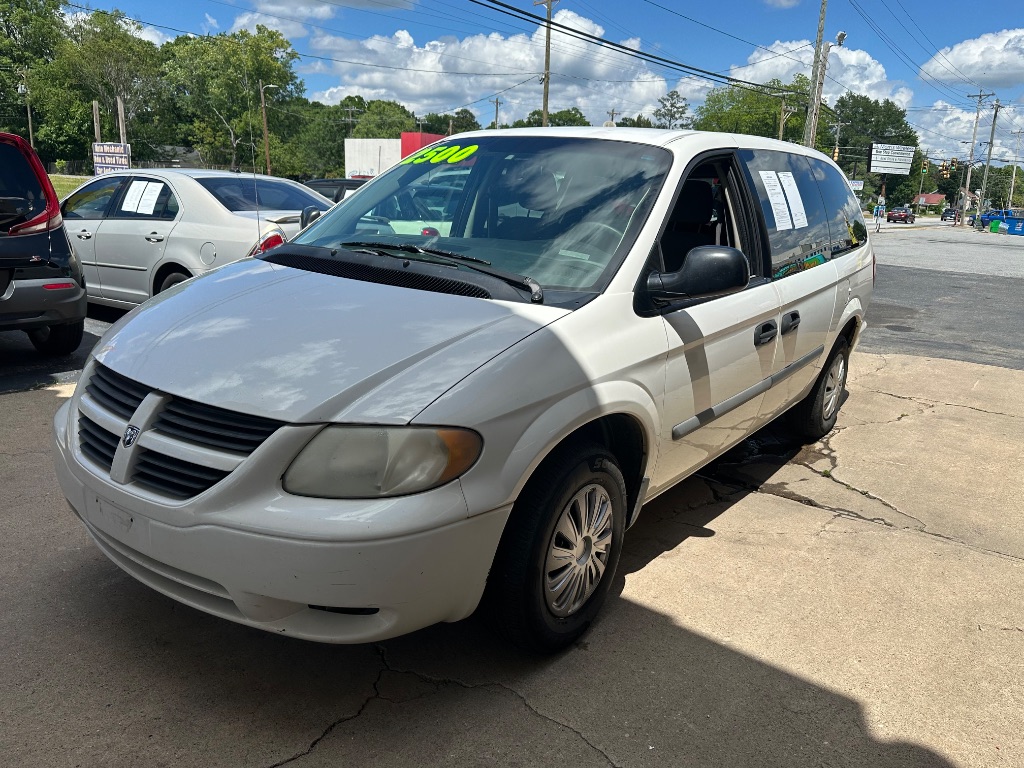 2007 Dodge Grand Caravan SE photo