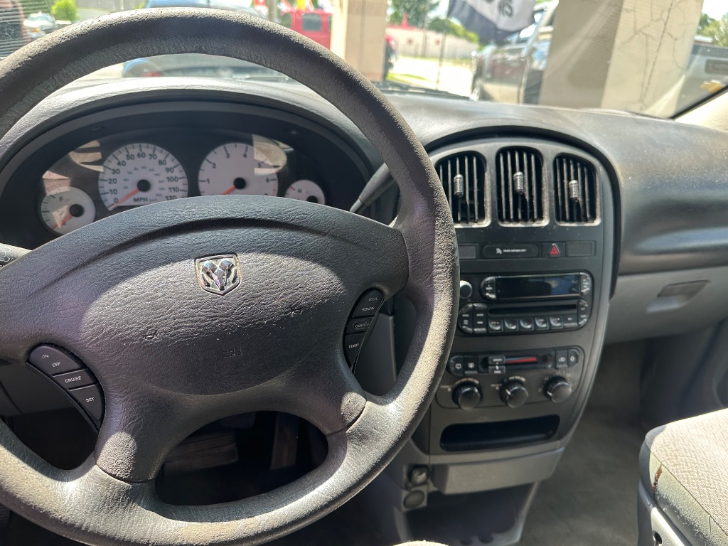 2007 Dodge Grand Caravan SE photo