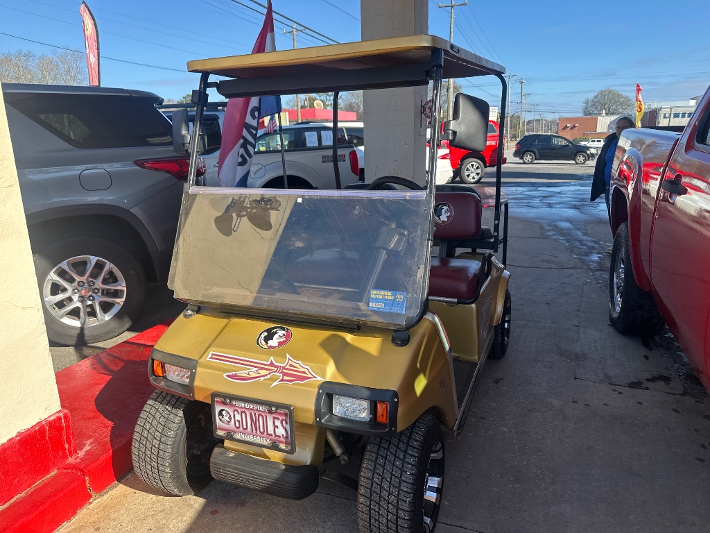 1990 Club CAR DS - $2,500
