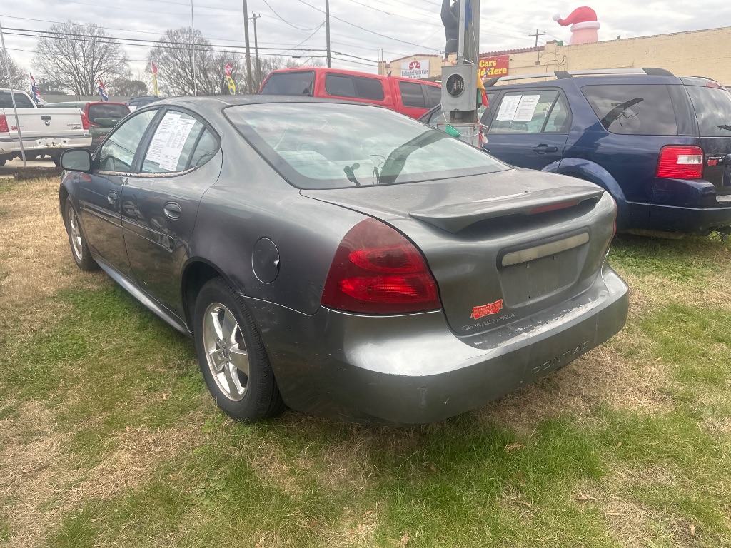 2005 Pontiac Grand Prix - $2,800
