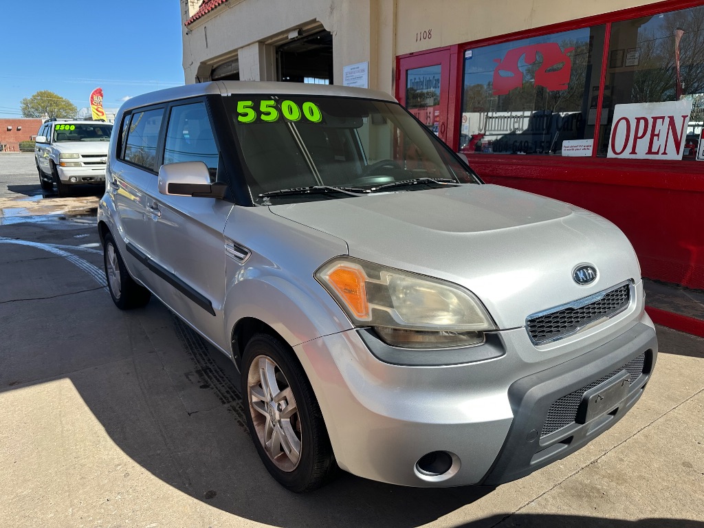 2011 Kia Soul - $5,500