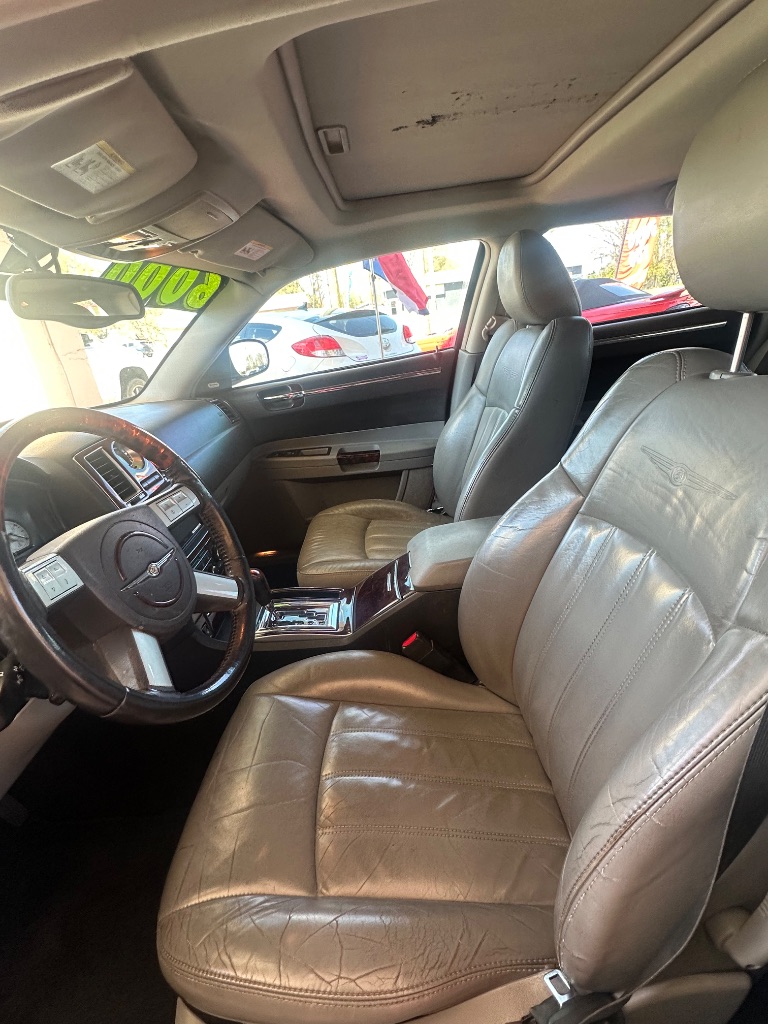 2006 Chrysler 300 - $6,000