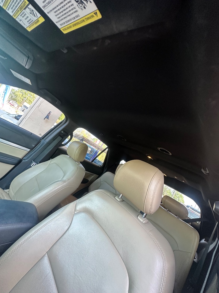 2017 Ford Explorer - $14,000