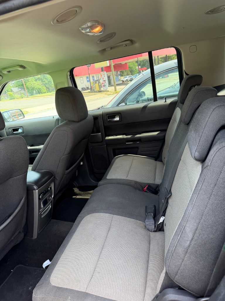 2011 Ford Flex - $4,950