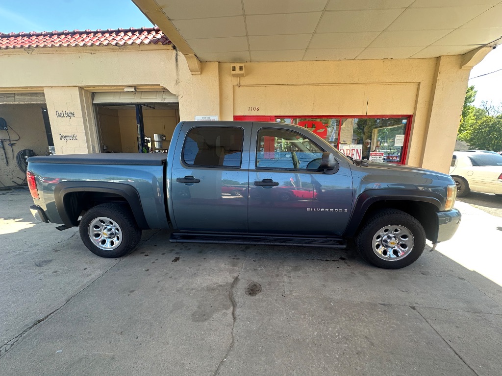 2008 Chevrolet Silverado - $9,800