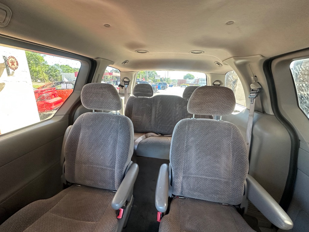 2001 Ford Windstar - $3,500