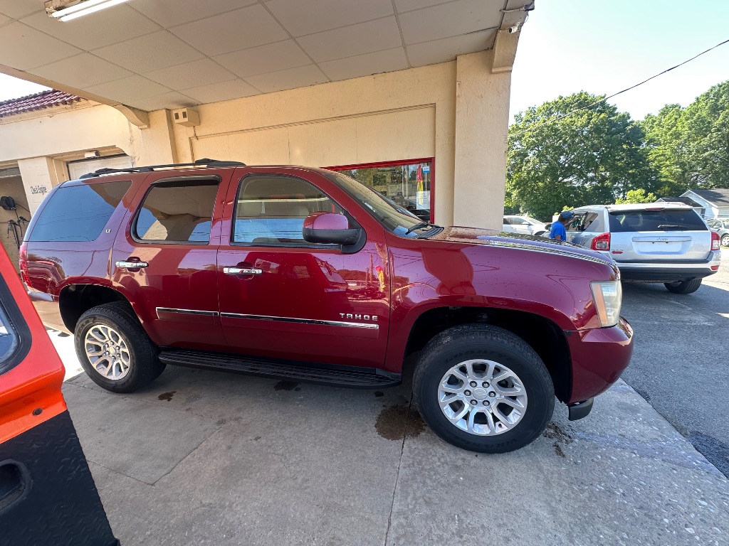 2011 Chevrolet Tahoe - $9,800