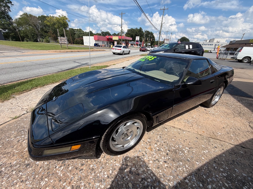 1996 Chevrolet Corvette - $10,995