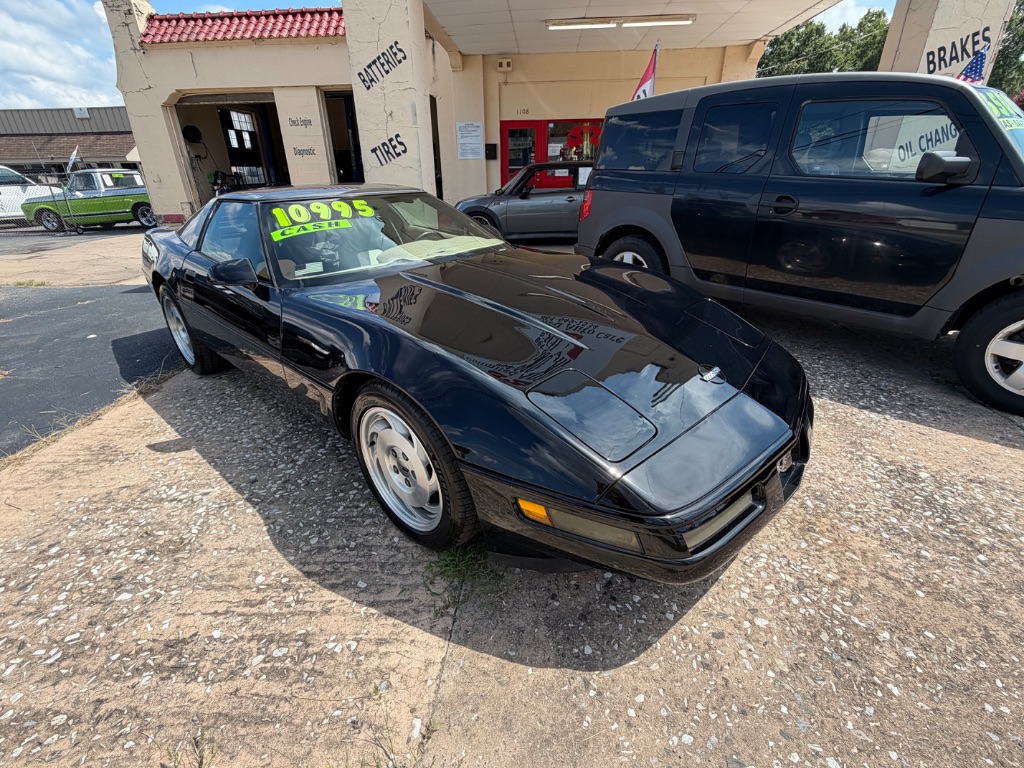 1996 Chevrolet Corvette - $10,995