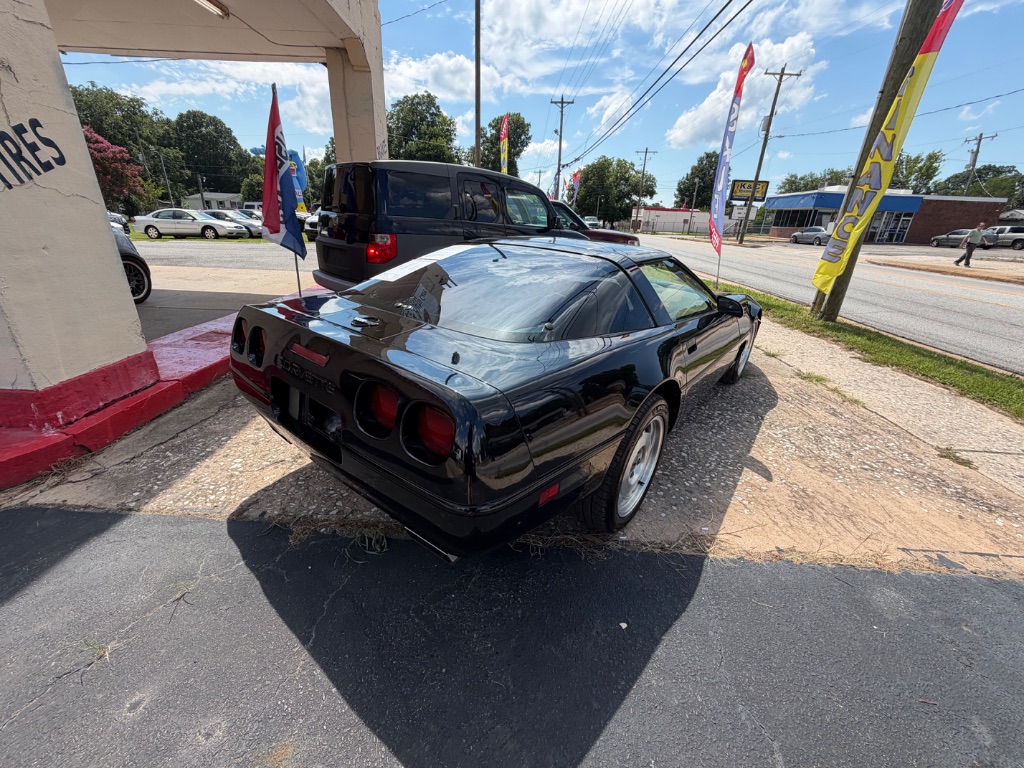 1996 Chevrolet Corvette - $10,995