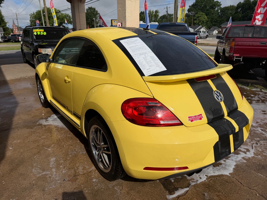 2012 Volkswagen Beetle - $7,750
