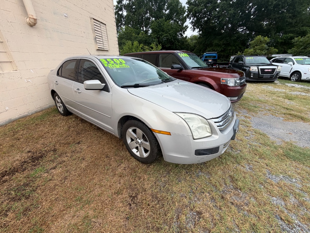 2009 Ford Fusion - $3,500