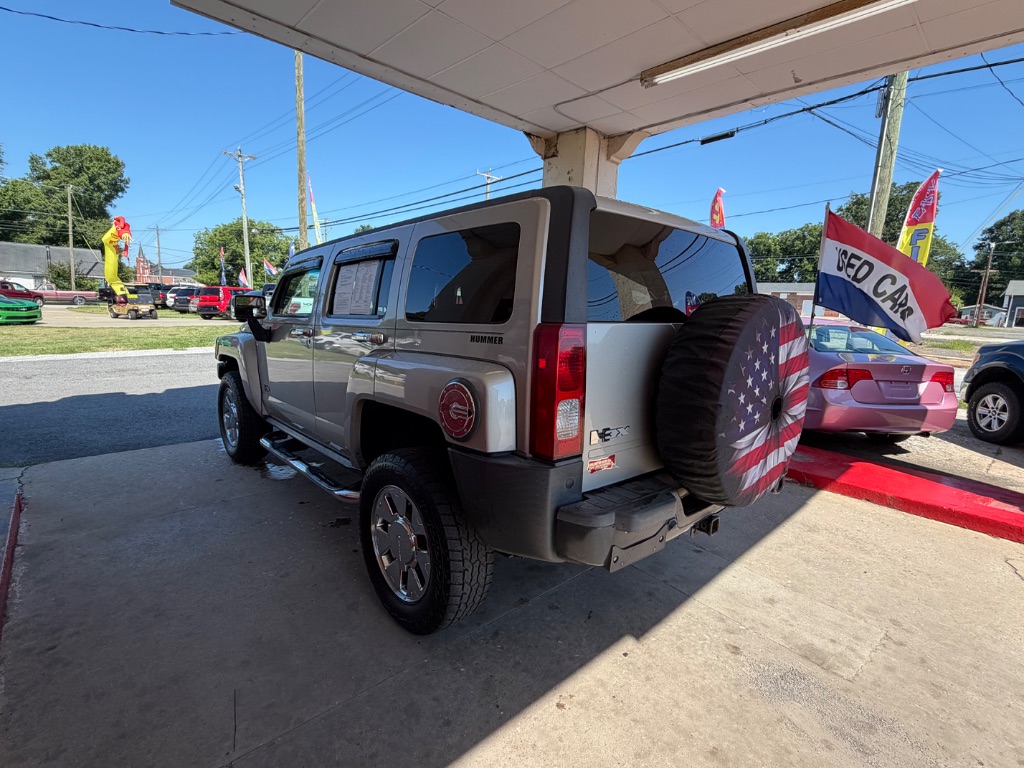 2009 HUMMER H3 - $9,800