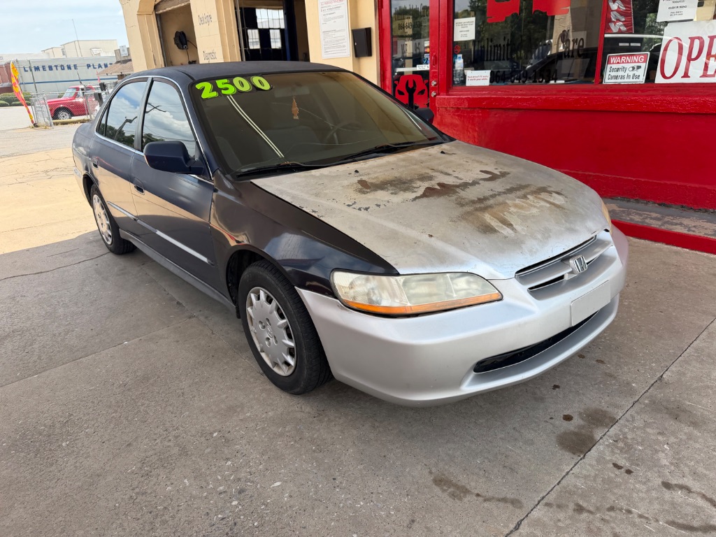 2001 Honda Accord - $2,500