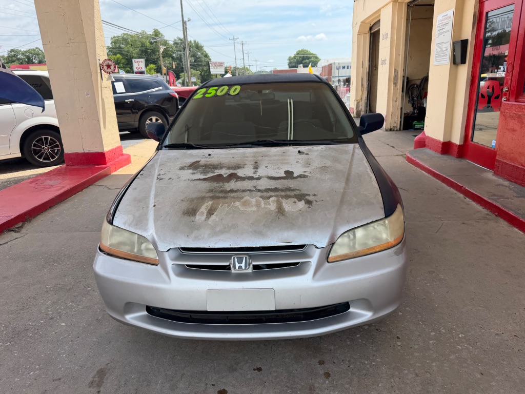 2001 Honda Accord - $2,500