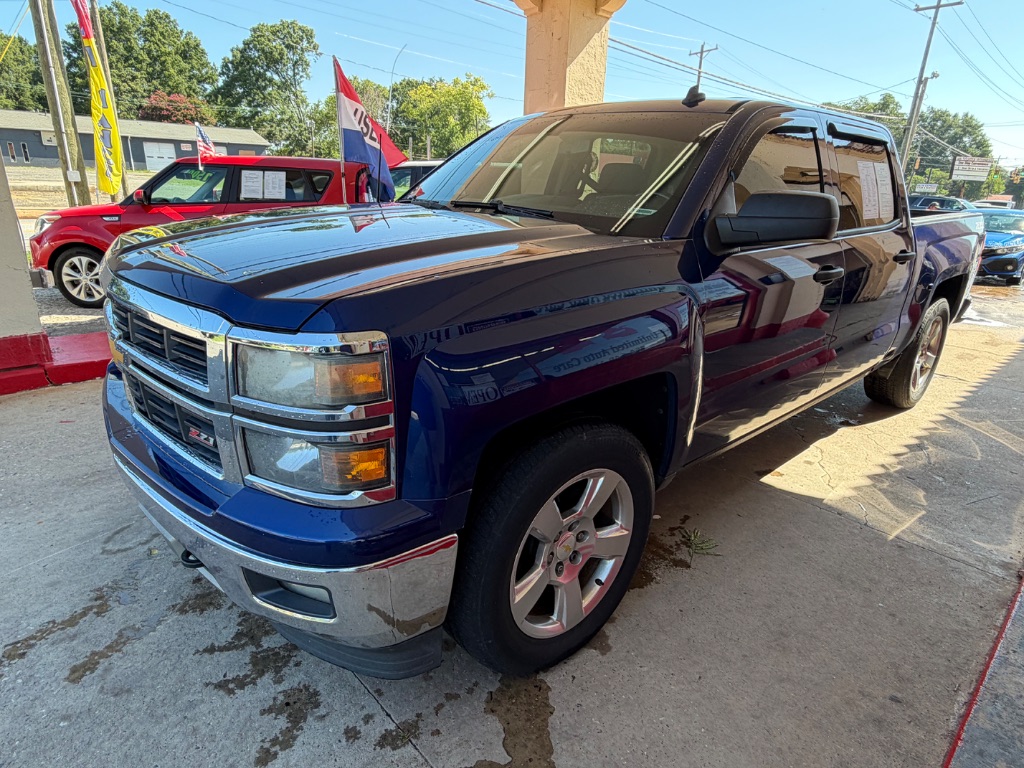 2014 Chevrolet Silverado - $12,995