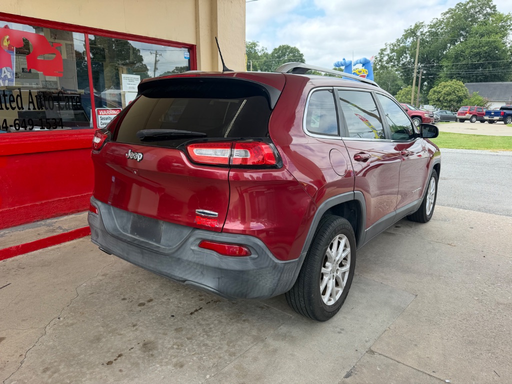 2015 Jeep Cherokee - $8,995