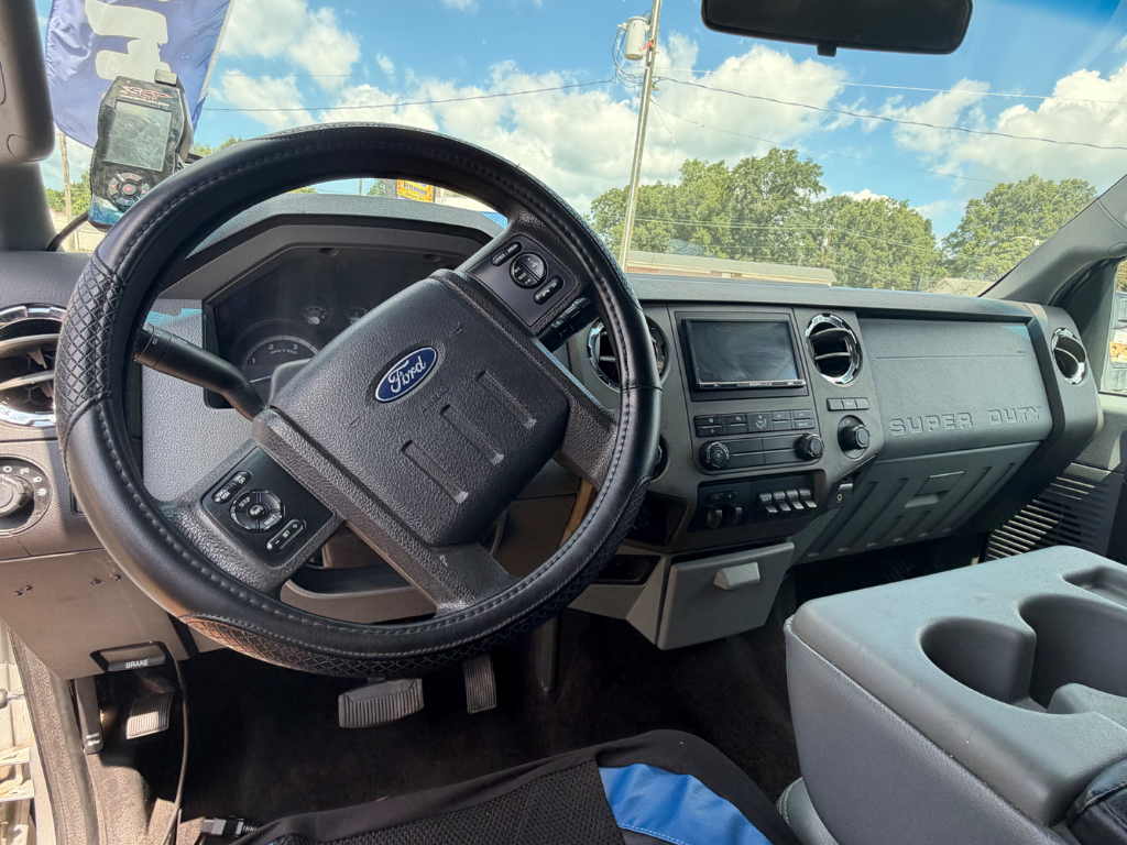 2012 Ford F-250 - $13,500