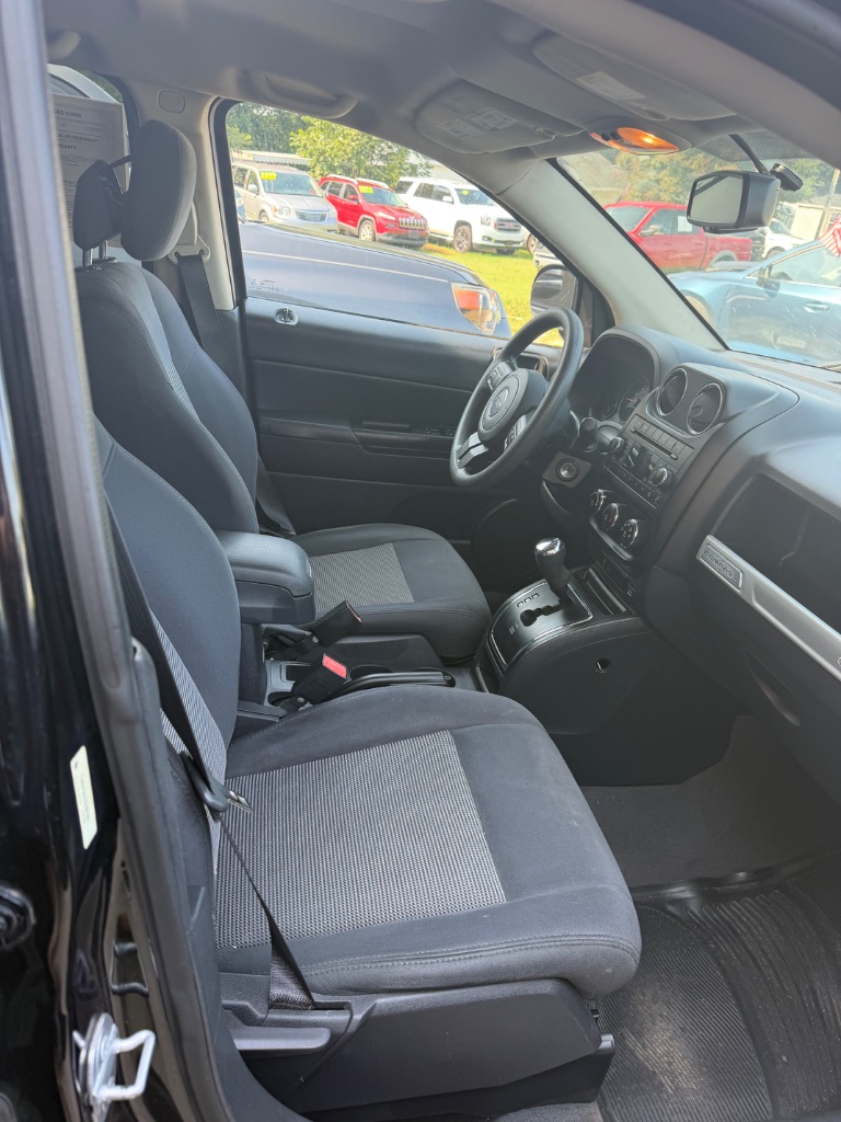 2016 Jeep Compass - $7,500