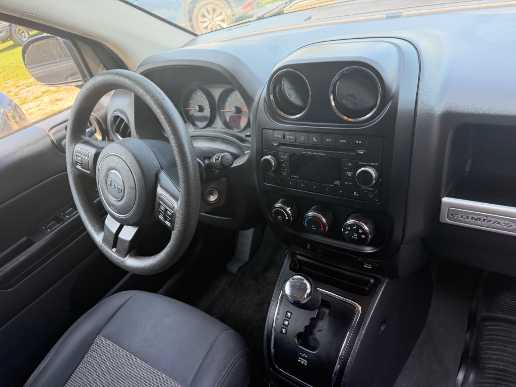 2016 Jeep Compass - $7,500