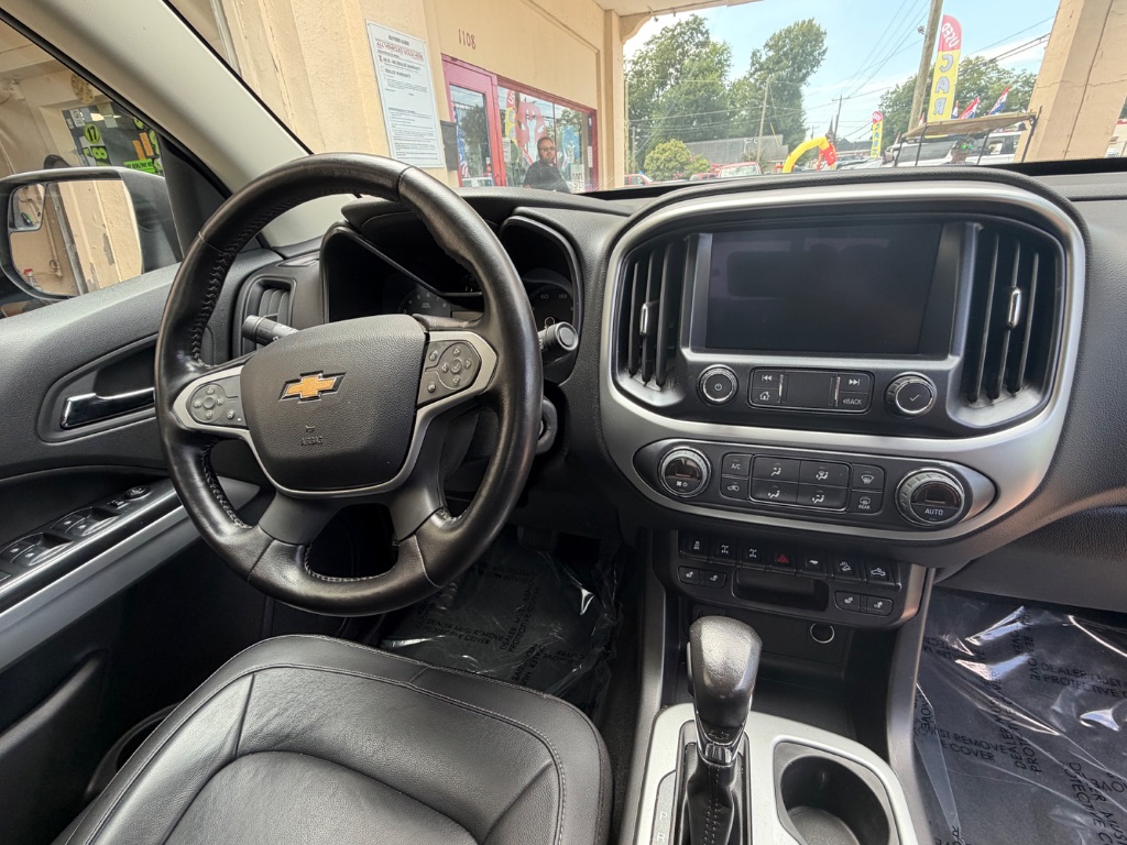 2022 Chevrolet Colorado - $31,995