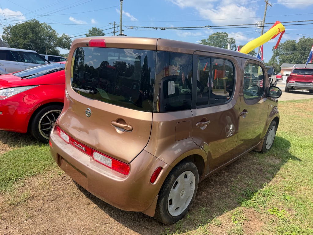 2011 Nissan cube - $3,995