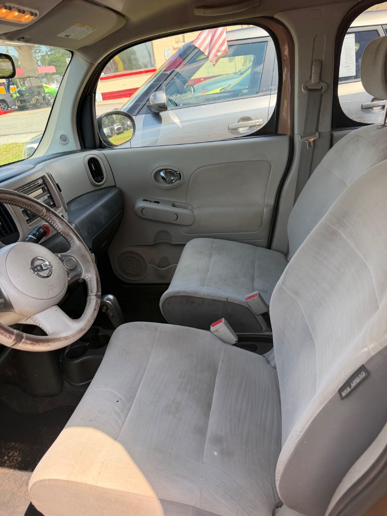 2011 Nissan cube - $3,995