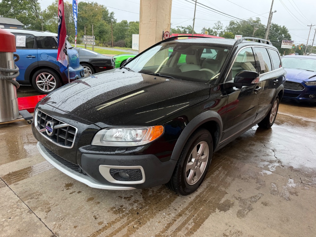 2013 Volvo XC70 Base