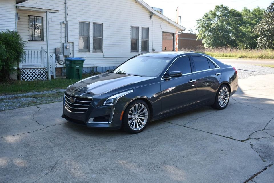 2016 Cadillac CTS Luxury photo