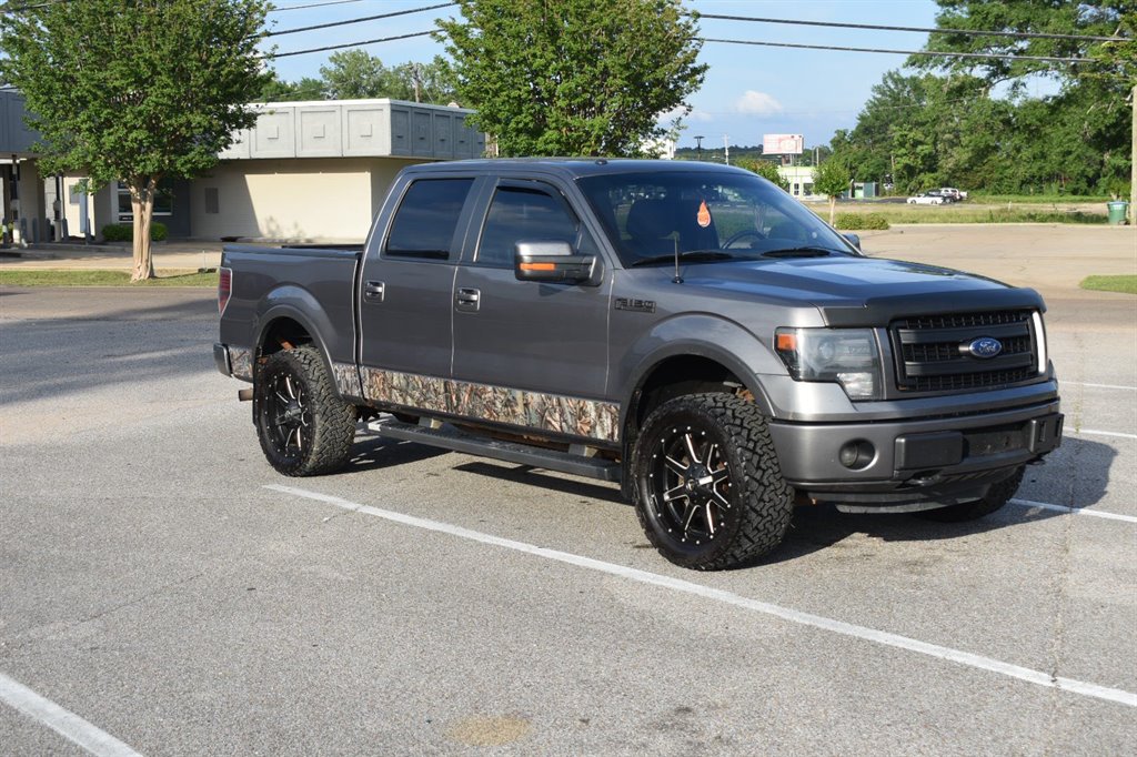 2014 Ford F-150 FX4 photo