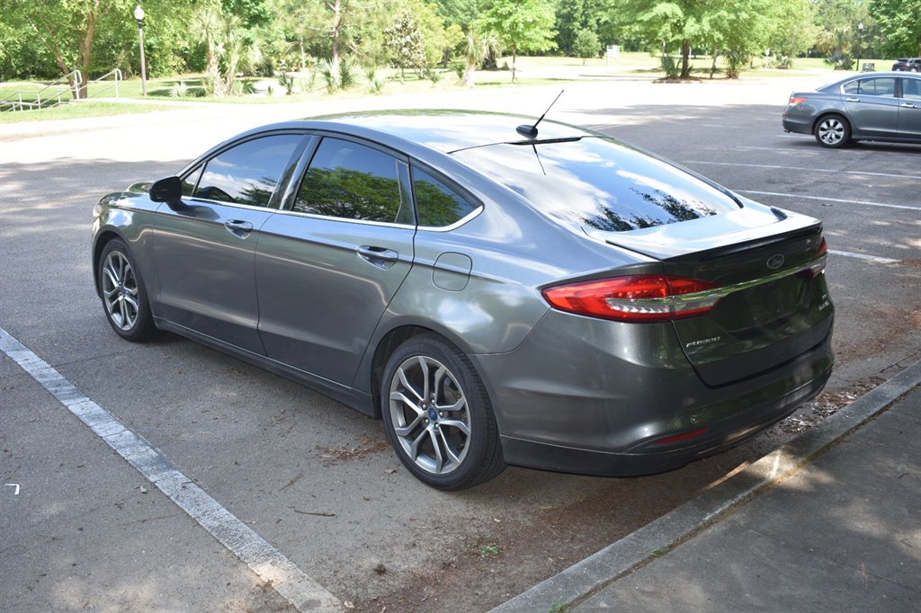 2017 Ford Fusion SE Hybrid photo